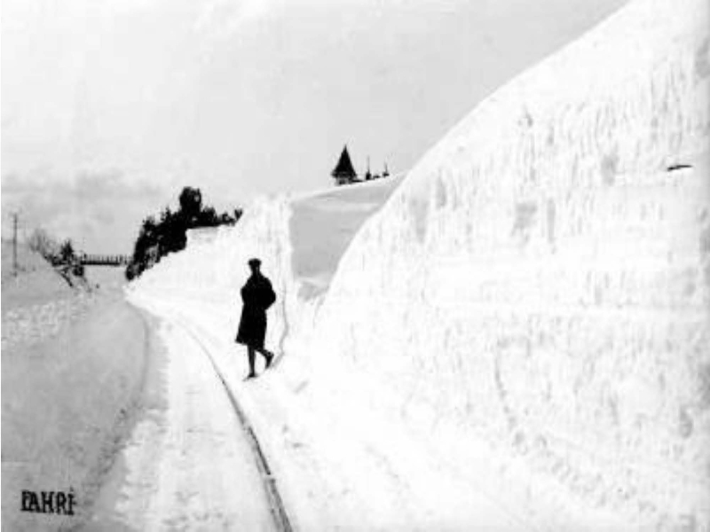 1954 - İstanbul'da yaşanan büyük kış mevsimi 43